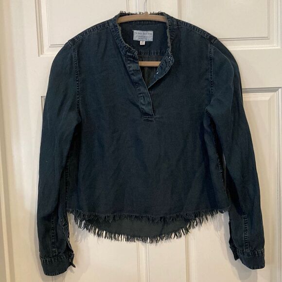 The blue shirt shop third and Sullivan long sleeve crop quarter button tencil XS - Picture 5 of 5